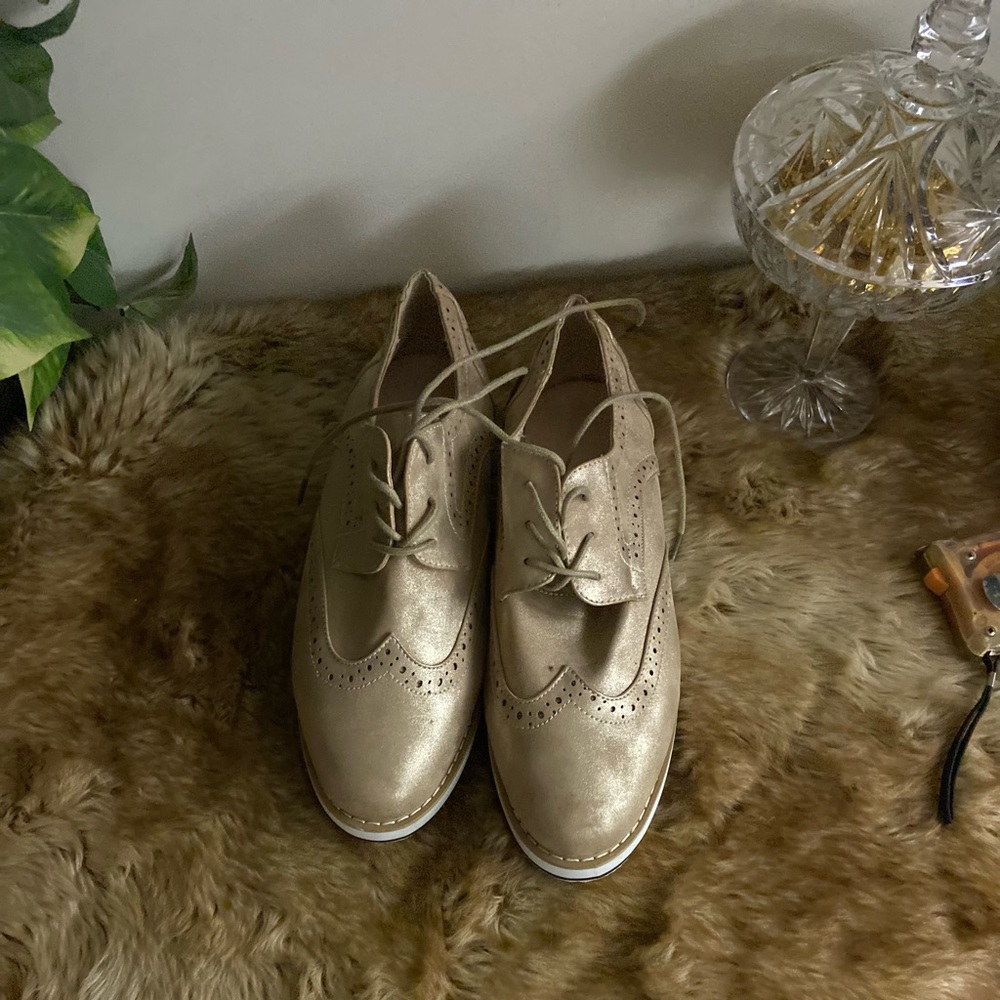 Oxford Shoe